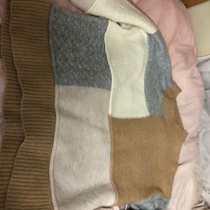 Ribbed color block sweater